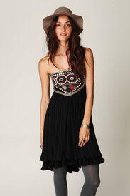 P_Rose_-_FreePeople_Aug_2011_PhotoShoot_20.jpg