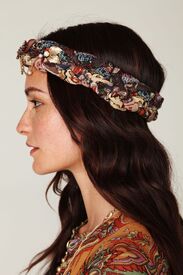 P_Rose_-_FreePeople_Aug_2011_PhotoShoot_27.jpg