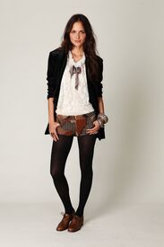 P_Rose_-_FreePeople_Aug_2011_PhotoShoot_5.jpg