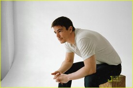 josh-hartnett-corduroy-04.jpg