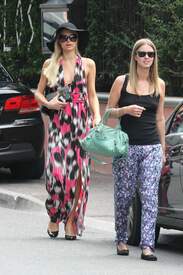 Paris and Nicky Hilton 2011_08_06_onvacationinStTro7956.jpg