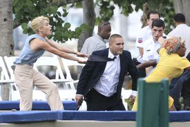 CU-Rachael Taylor films on the set of Charlie's Angels in Miami-15.jpg