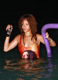 RihannaHQ2.jpg