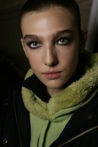 28503_Cynthia_Rowley_NY_F_W_07_08_Celebrity_City_Backstage_8_123_790lo.jpg