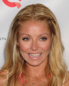 tduid300011_KellyRipa.jpg