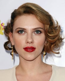 tduid300011_ScarlettJohansson.jpg