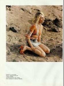 lofficiel_russia_march_2003_ph-cedric_buchet_11.jpg