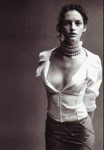 Vivien_Solari-Peter_Lindbergh-Vogue_Italia-fuckface-thumbnail.jpeg