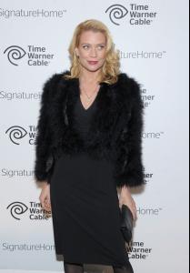 Laurie+Holden+Time+Warner+Cable+Launches+SignatureHomeн.jpg