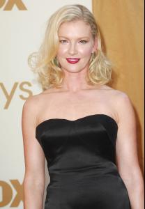 gretchen-mol-63rd-primetime-emmy-awards-01.jpg