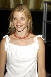 amy-smart-21-1181-1796.jpg