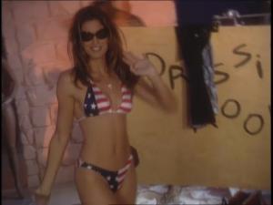 JBZ7PBVXCM_Cindy_Crawford_Bikini_Pic_202.jpg