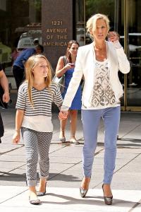 Jennie_Garth_leaves_Sirius_Radio_in_NYC_8712__1_.jpg