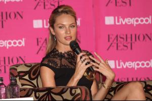 candice-swanepoel-@-the-l-141.jpg