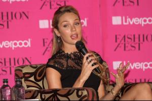 candice-swanepoel-@-the-l-142.jpg