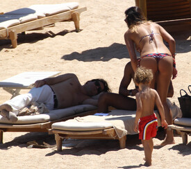 20120721_bikini_candids_porto_cervo_yespica010.jpg