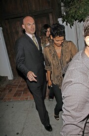 Halle Berry celebrated her 46th birthdayat the Little Door Restaurant in Los Angeles 15.8.2012_06.jpg