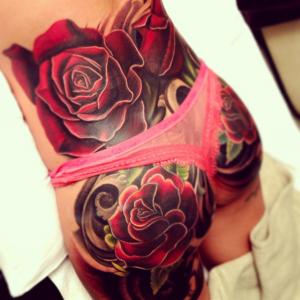 cheryl_cole__chery_cole_new_tattoo_on_ass_in_a_thong_a0fU5pbD.sized.jpg