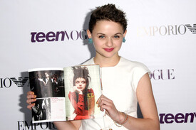 Joey King Arrivals Teen Vogue Young Holl.jpg