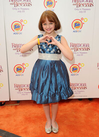 Ramona Beezus New York Premiere 5x3tJDKy.jpg
