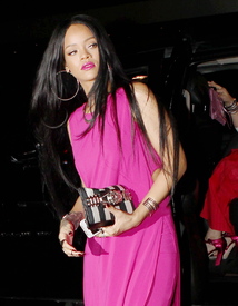 rihanna (1).jpg