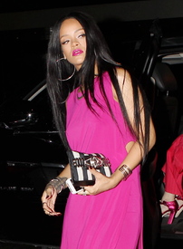 rihanna (4).jpg