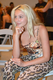Cailin Russo Hot Hell SWIMMIAMI Backstage nNMmldNWpg3x.jpg