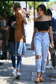 hailey-baldwin-and-madison-beer-out-in-west-hollywood-08-08-2016_6.jpg