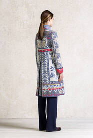 outfit-b_t1a0040crop.jpg