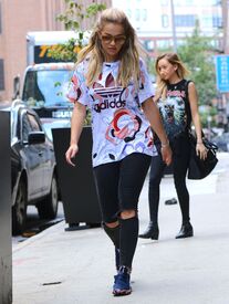 ritaora170816BZNimage21.jpg