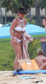 bspears050816BZNimage64.jpg