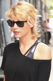 tswift080816BZNimage4.jpg