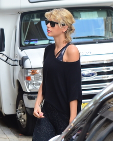 tswift080816BZNimage10.jpg