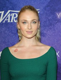 sophiet160816BZNimage8.jpg