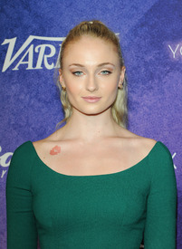 sophiet160816BZNimage9.jpg