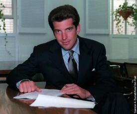 john-kennedy-jr.jpg