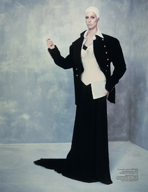 4-LILI_SUMNER_VOGUE_UKRAINE_SEPTEMBER_2016_BAUD_POSTMA-10.jpg