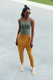 40669871_036_e.jpg