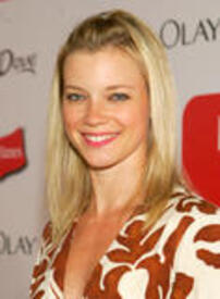 th_Celebrity_City_Amy_Smart_EmmyP_002.jpg