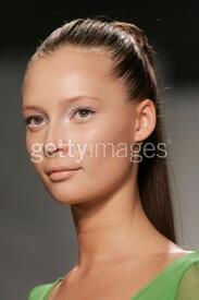 71891300Joanna_Mastroianni_Spring_2007__Runway.jpg