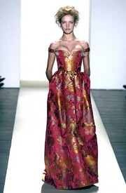 Oscar_de_la_Renta_FW03-08.jpg