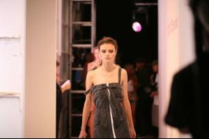 laisnyfw3vg5.jpg