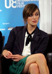 22710_Celebutopia_Keira_Knightley_The_Dutchess_press_conference_during_the_2008_Toronto_International_Film_Festival_09_122_985lo.jpg