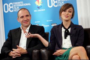 22764_Celebutopia_Keira_Knightley_The_Dutchess_press_conference_during_the_2008_Toronto_International_Film_Festival_12_122_248lo.jpg