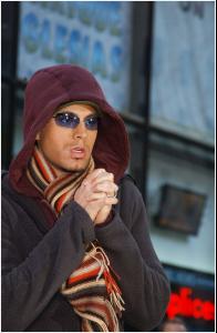 post-13213-1222641963_thumb.jpg
