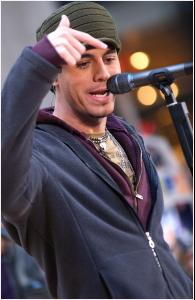 post-13213-1222642400_thumb.jpg