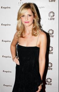 14658_Celebutopia_Sarah_Michelle_Gellar_and_CARE_celebrate_Ivy_Hotel_Anniversary_05_122_404lo.jpg