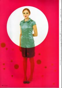 55675_Vogue_Nippon_Mar03_Lollipop_8103_122_562lo.jpg