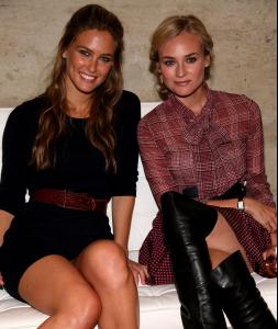 E41HG50VV5_Bar_Refaeli_and_Diane_Kruger_40_Tommy_Hilfiger_Spring_2009_fashion_show__Sept_11_3_.jpg