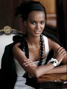 LiyaKebede_StevenMeisel2005_01.jpg